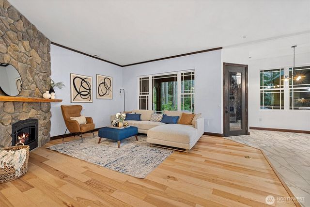 1059 Evergreen Lane, Freeland, WA 98249