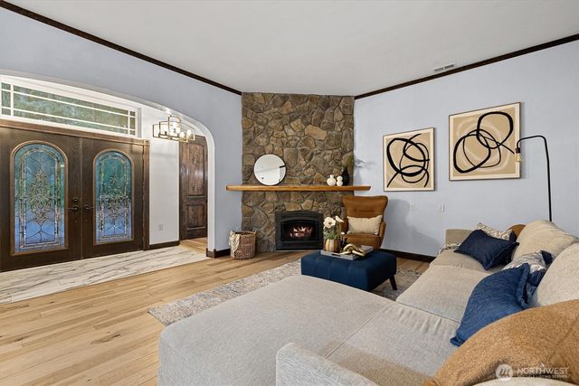 1059 Evergreen Lane, Freeland, WA 98249