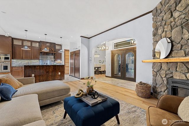 1059 Evergreen Lane, Freeland, WA 98249