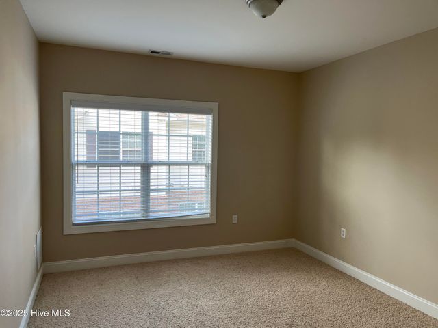 1905-201 Covengton Way, Greenville, NC 27858