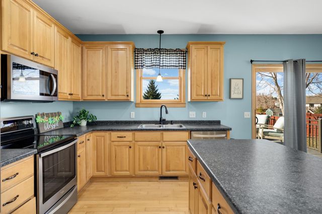 19434 Harmony Avenue, Rogers, MN 55374