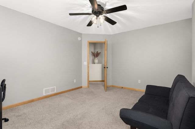 19434 Harmony Avenue, Rogers, MN 55374