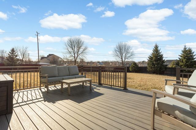 19434 Harmony Avenue, Rogers, MN 55374