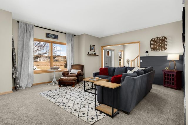 19434 Harmony Avenue, Rogers, MN 55374