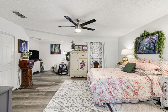 1806 Briar Meadow Drive, Arlington, TX 76014