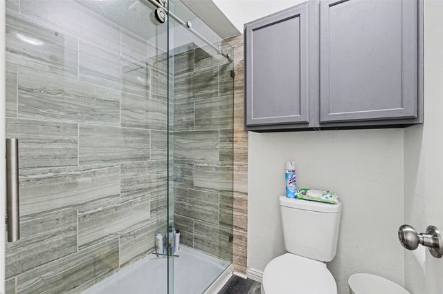 1806 Briar Meadow Drive, Arlington, TX 76014