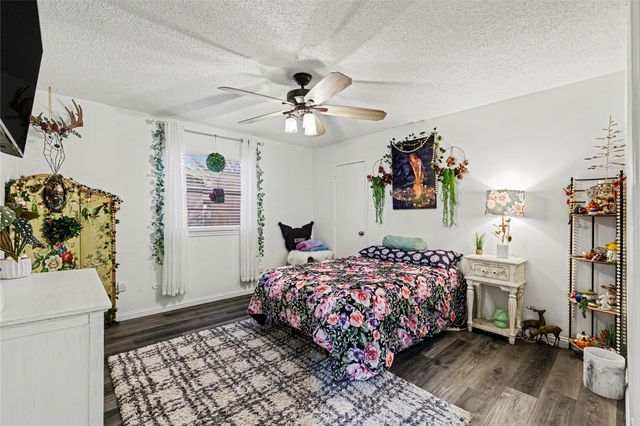 1806 Briar Meadow Drive, Arlington, TX 76014