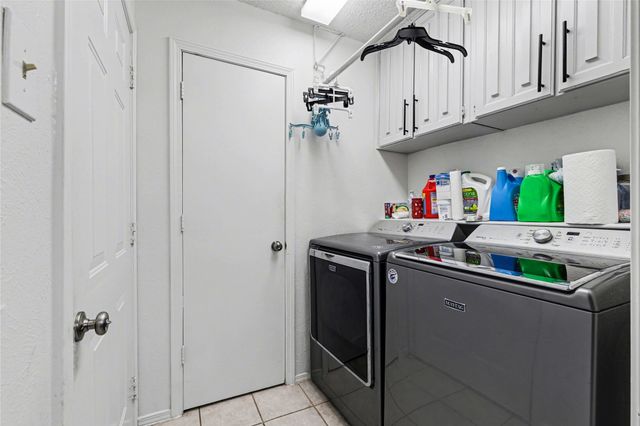 1806 Briar Meadow Drive, Arlington, TX 76014