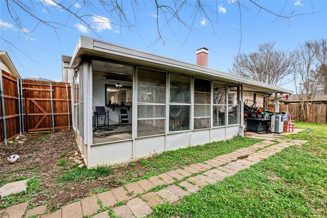 1806 Briar Meadow Drive, Arlington, TX 76014