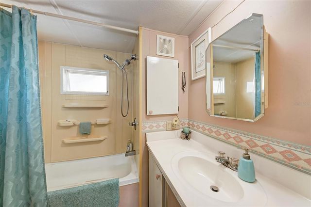 10315 CORTEZ ROAD W 17J, Bradenton, FL 34210