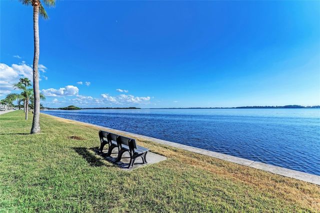 10315 CORTEZ ROAD W 17J, Bradenton, FL 34210