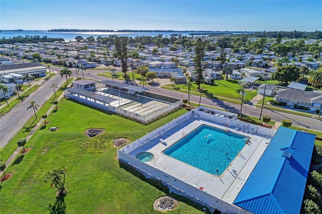 10315 CORTEZ ROAD W 17J, Bradenton, FL 34210