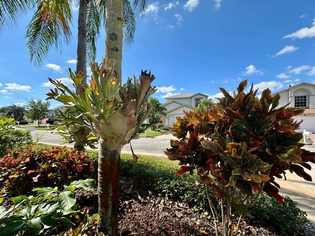 119 Hammocks Court, Greenacres, FL 33413