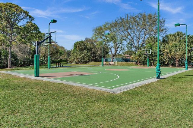 119 Hammocks Court, Greenacres, FL 33413