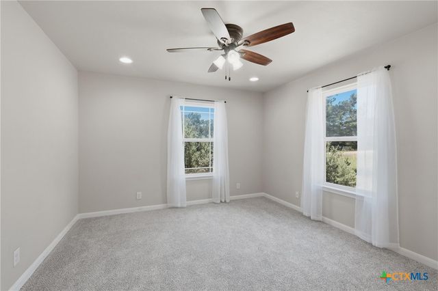 1427 Bonnyview Dr, Canyon Lake, TX 78133
