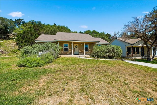 1427 Bonnyview Dr, Canyon Lake, TX 78133