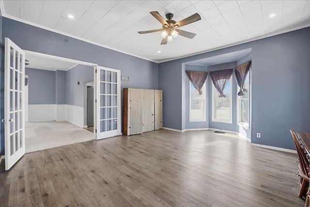 910 K Avenue, Grundy Center, IA 50638