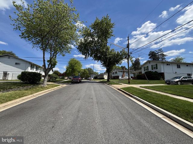 4231 KINMOUNT RD, Lanham, MD 20706
