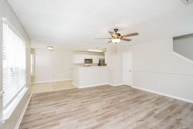 12623 Tracewood Lane, Houston, TX 77066