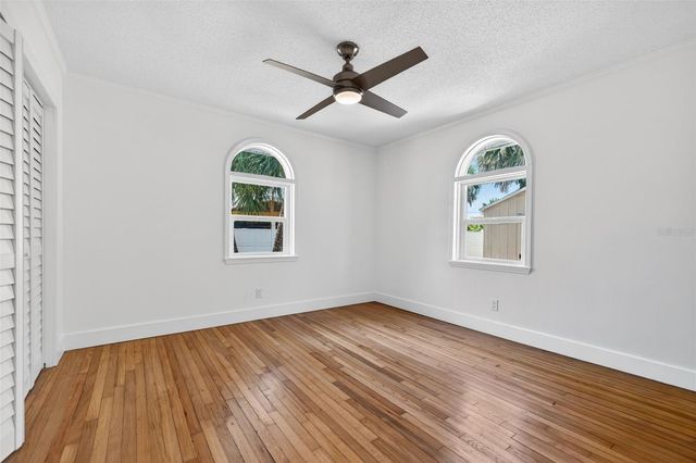 976 NARCISSUS AVENUE, Clearwater Beach, FL 33767