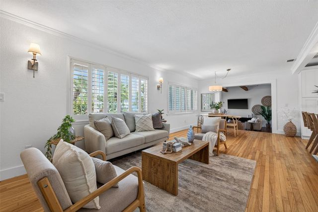 976 NARCISSUS AVENUE, Clearwater Beach, FL 33767