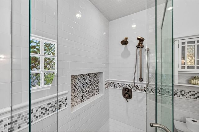 976 NARCISSUS AVENUE, Clearwater Beach, FL 33767