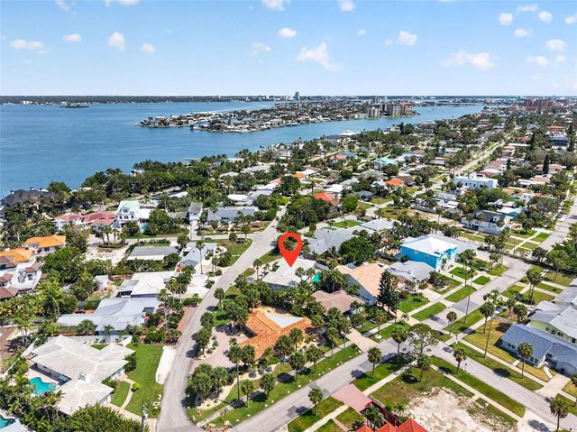 976 NARCISSUS AVENUE, Clearwater Beach, FL 33767