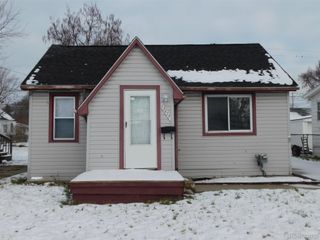 12475 Coleen Avenue, Warren, MI 48089