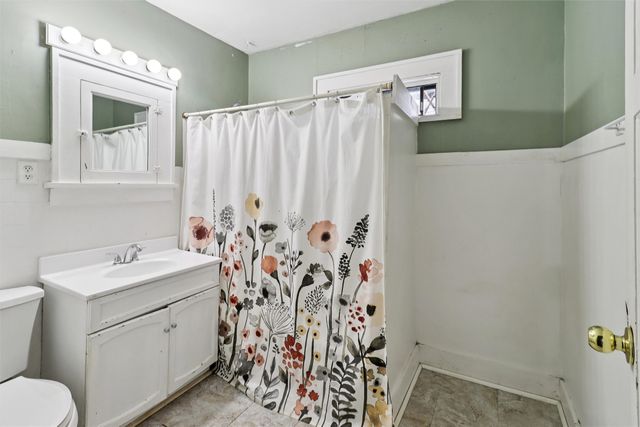 800 E Sheridan Avenue, Des Moines, IA 50316