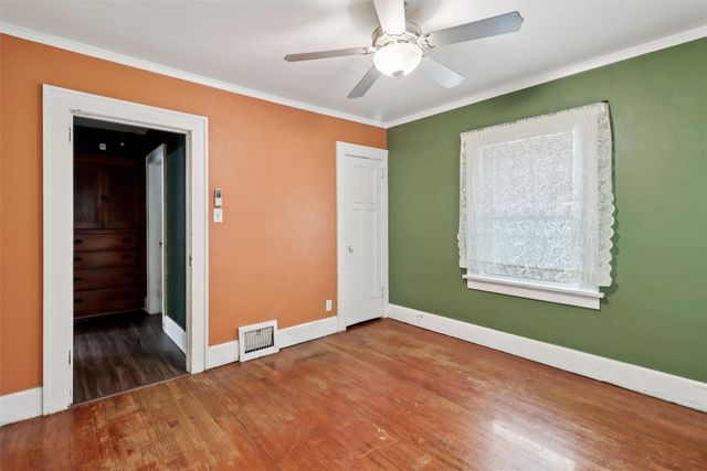 800 E Sheridan Avenue, Des Moines, IA 50316