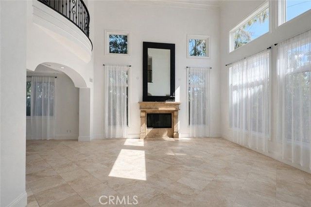 258 Santa Isabel Avenue, Costa Mesa, CA 92627