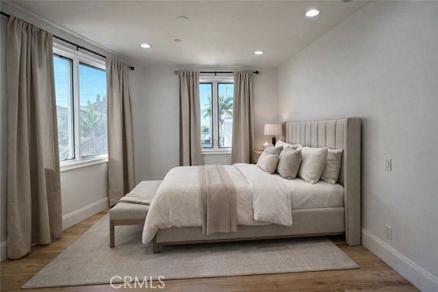 258 Santa Isabel Avenue, Costa Mesa, CA 92627