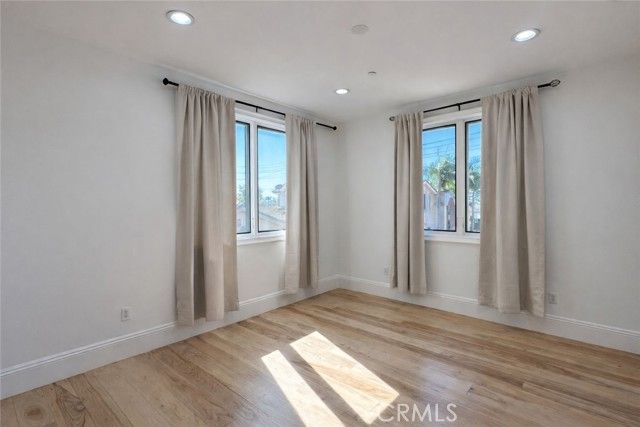 258 Santa Isabel Avenue, Costa Mesa, CA 92627