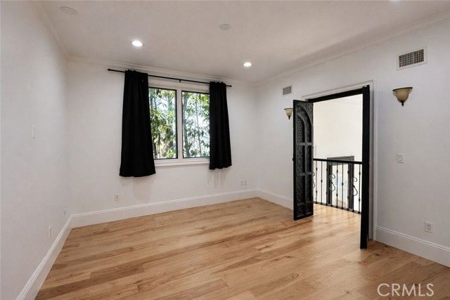 258 Santa Isabel Avenue, Costa Mesa, CA 92627