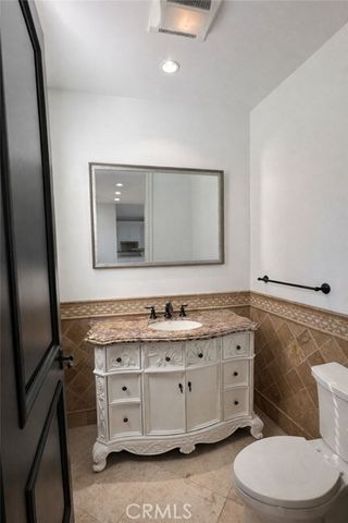 258 Santa Isabel Avenue, Costa Mesa, CA 92627