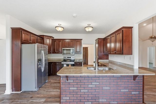 375 Brummitt Rd, Castalian Springs, TN 37031