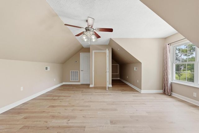 375 Brummitt Rd, Castalian Springs, TN 37031