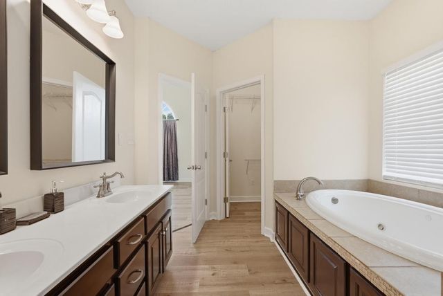 375 Brummitt Rd, Castalian Springs, TN 37031