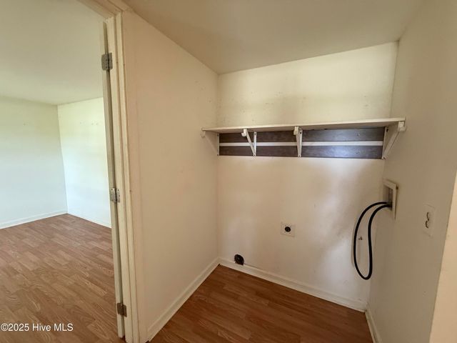 4205 Bass Lake Road, Clinton, NC 28328