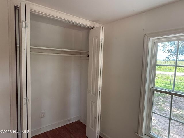 4205 Bass Lake Road, Clinton, NC 28328