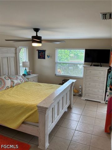 3404 SW 1st PL, Cape Coral, FL 33914