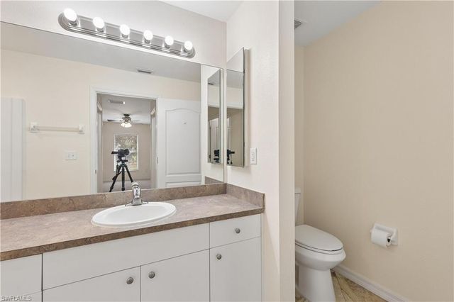 2846 3rd ST, Cape Coral, FL 33993