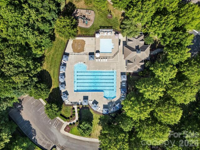 13406 Centennial Commons Parkway, Huntersville, NC 28078