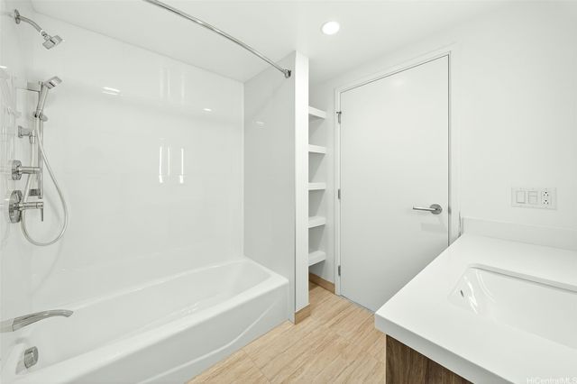 1500 Rycroft Street 3101R, Honolulu, HI 96814