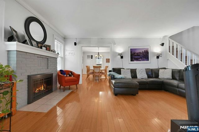 218 Elder Avenue, Bergenfield, NJ 07621