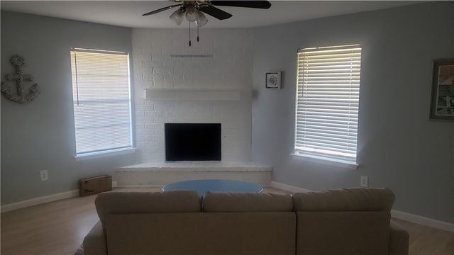 419 Gulfspray Ave, Corpus Christi, TX 78402