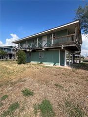 419 Gulfspray Ave, Corpus Christi, TX 78402