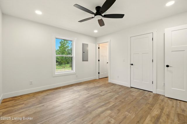 374 Nolin Estates Rd, Clarkson, KY 42726