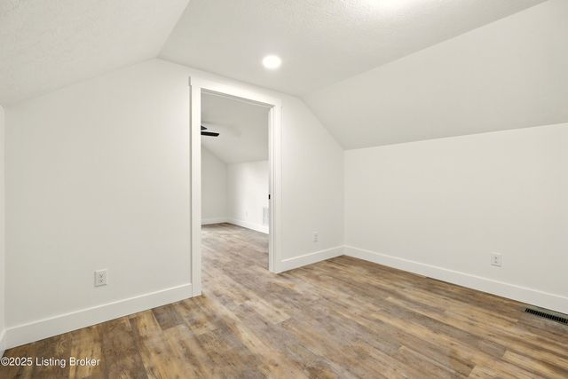 374 Nolin Estates Rd, Clarkson, KY 42726