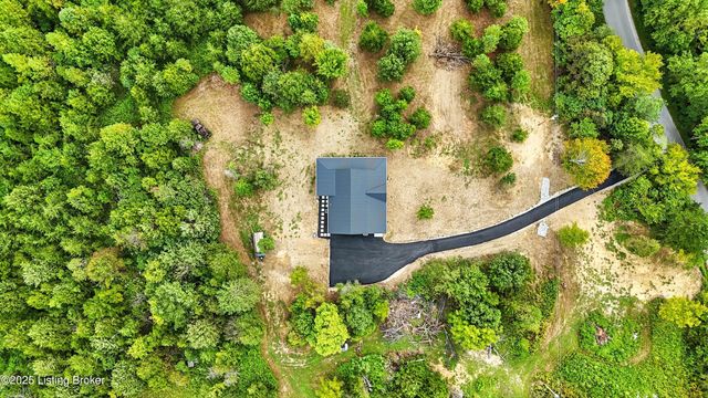 374 Nolin Estates Rd, Clarkson, KY 42726